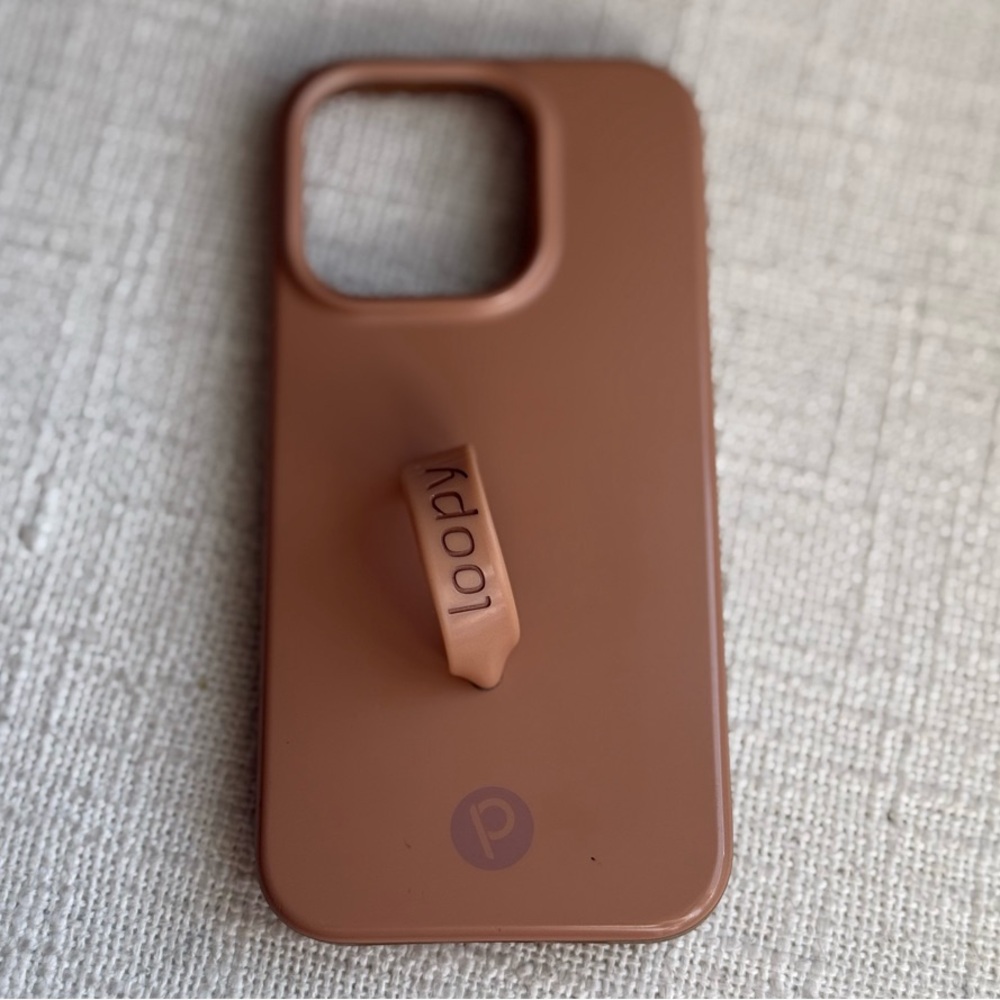 iPhone 14 PRO Saddle Brown Loopy Case